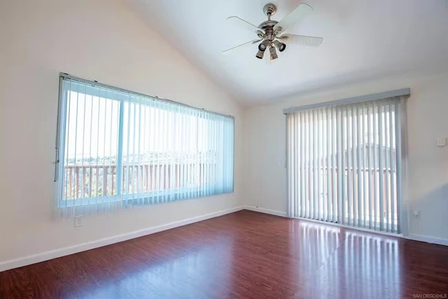 1319 Grand Ave Spring Valley, CA 91977 photo 3