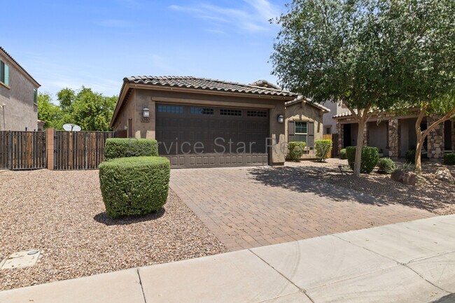 3290 E Wisteria Pl Chandler, AZ 85286 photo 2