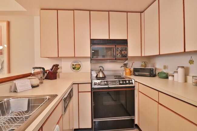 601 Van Ness Ave San Francisco, CA 94102 photo 4