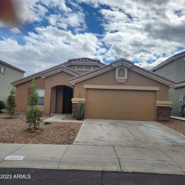 23877 W Wayland Dr photo 2