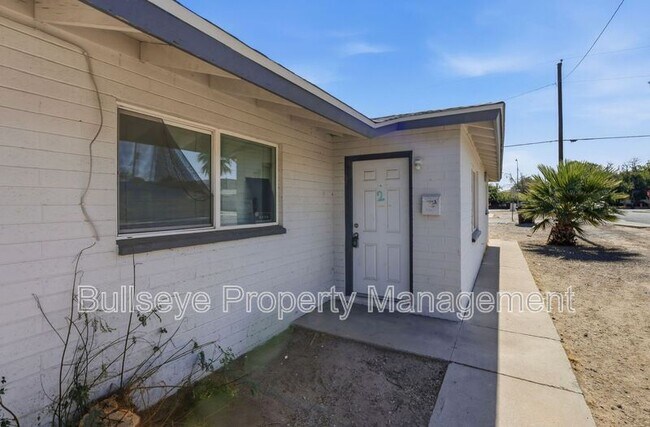 5645 S 6th St Phoenix, AZ 85040 photo 4