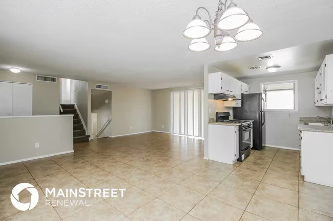 2629 N 49th Dr Phoenix, AZ 85035 photo 5