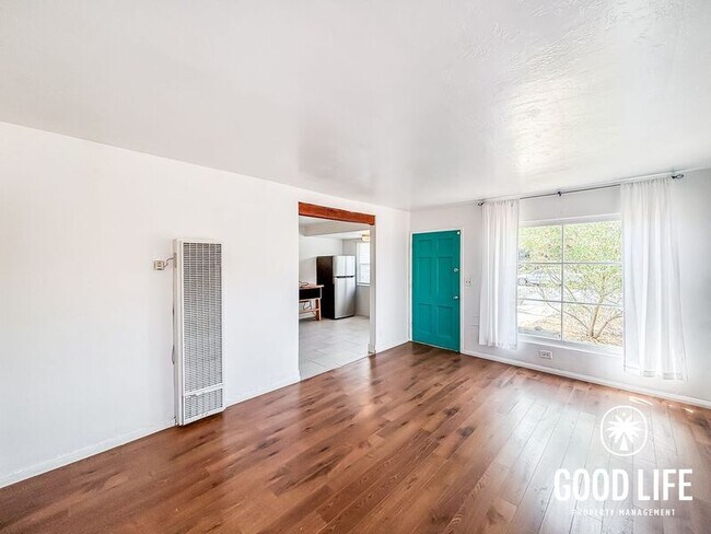 6074 Rock St San Diego, CA 92115 photo 4