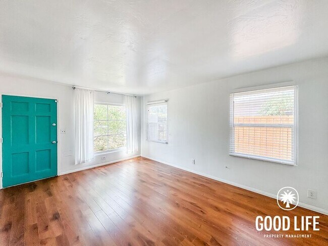 6074 Rock St San Diego, CA 92115 photo 3