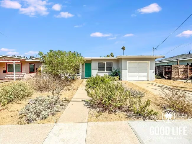 6074 Rock St San Diego, CA 92115