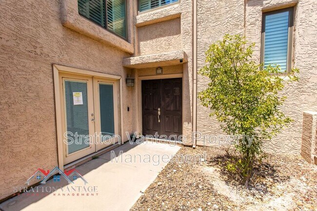 310 E Bluebell Ln Tempe, AZ 85288 photo 3