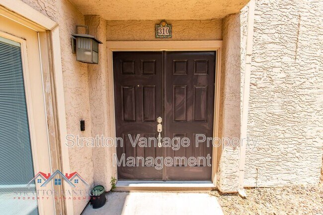 310 E Bluebell Ln Tempe, AZ 85288 photo 4