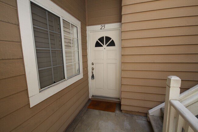8585 Via Mallorca San Diego, CA 92037