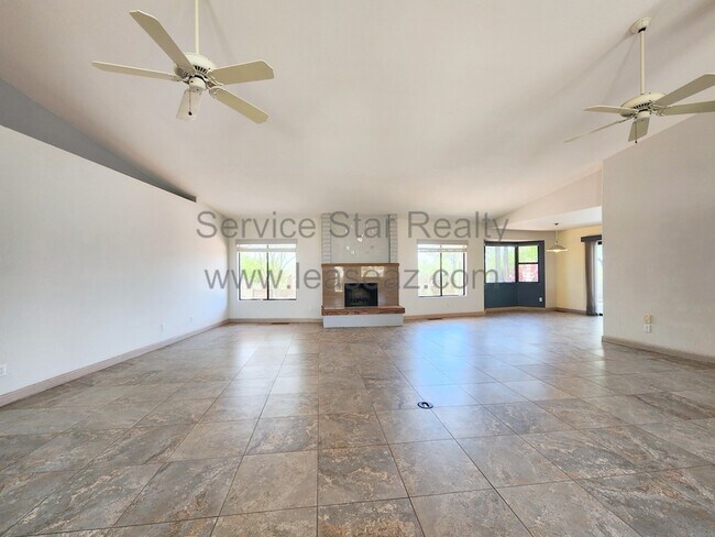 16917 E Cascade Dr Fountain Hills, AZ 85268 photo 3