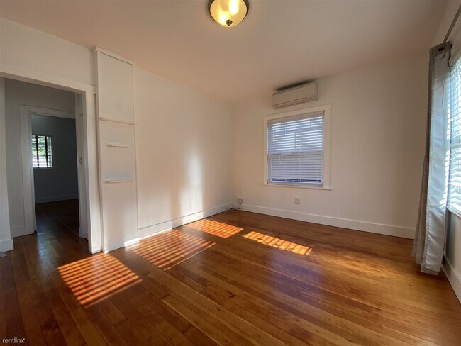 3645 Boundary St San Diego, CA 92104 photo 2