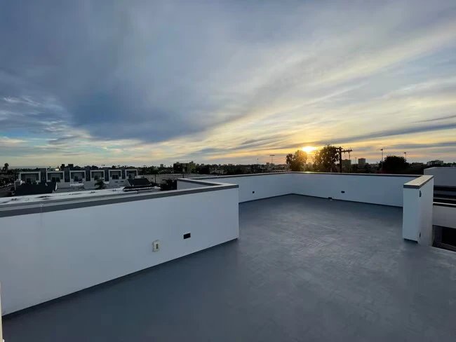 2844 Polk Ave San Diego, CA 92104 photo 2