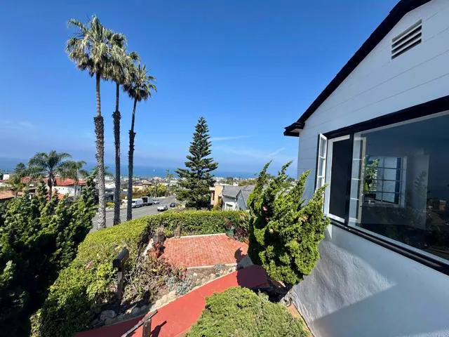 4452 Orchard Ave San Diego, CA 92107 photo 3