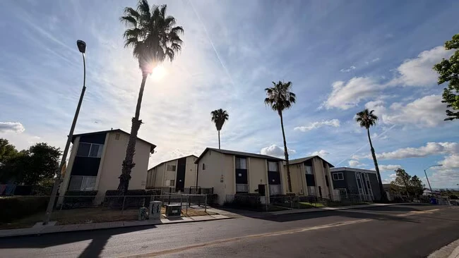 331 S 49th St San Diego, CA 92113