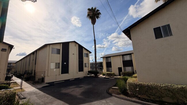 331 S 49th St San Diego, CA 92113 photo 4