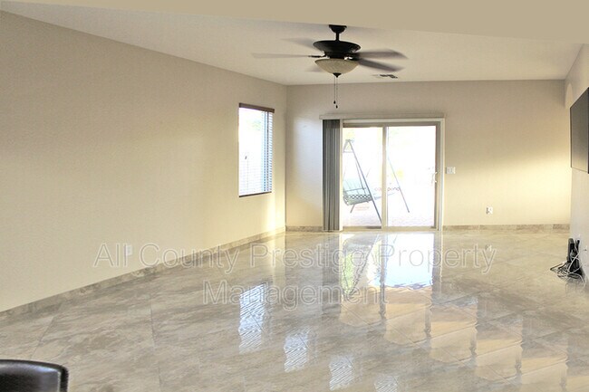 23617 W Mohave St Buckeye, AZ 85326 photo 3