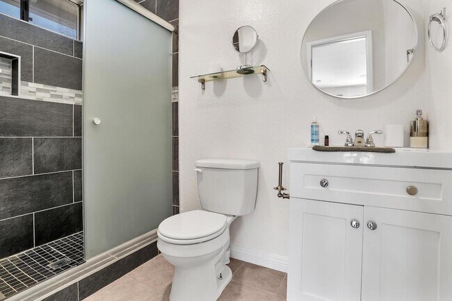 3784 Nectarine Cir Oceanside, CA 92058 photo 4