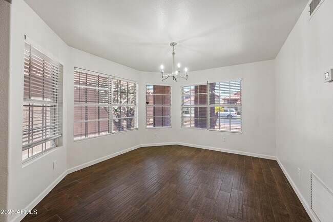 921 W Sun Coast Dr Gilbert, AZ 85233 photo 4
