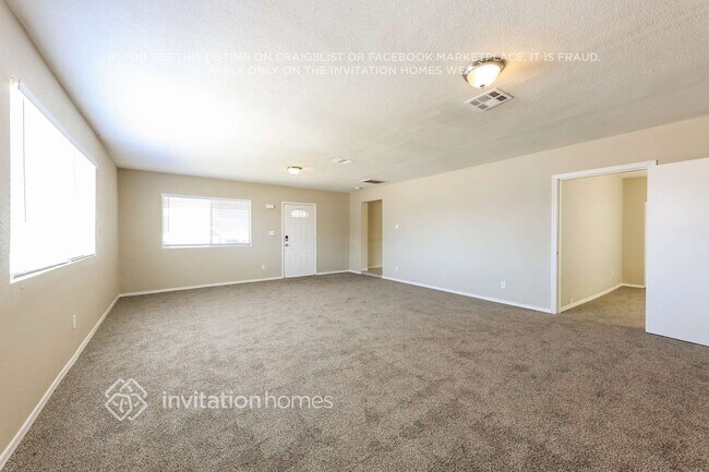 3132 W Surrey Ave Phoenix, AZ 85029 photo 4