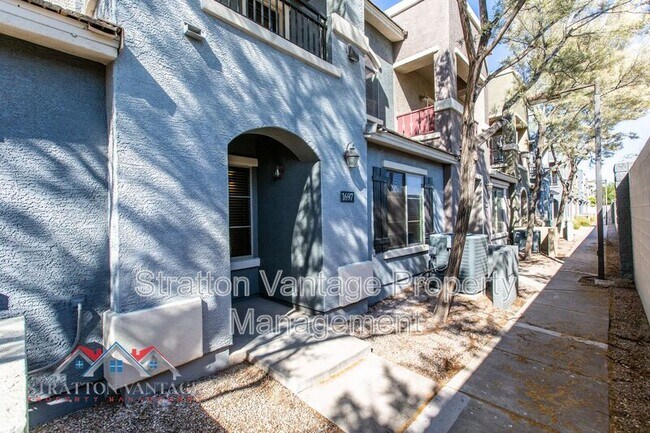 2402 E 5th St Tempe, AZ 85281 photo 4