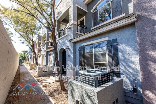2402 E 5th St Tempe, AZ 85281 photo 3