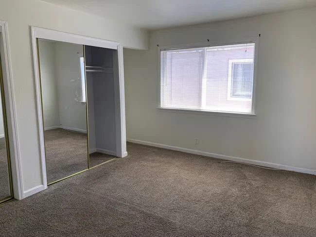 1914 Clayton Way Concord, CA 94519 photo 2