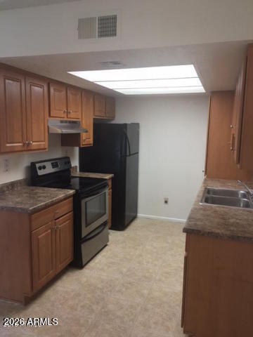 3810 N Maryvale Pkwy Phoenix, AZ 85031 photo 2