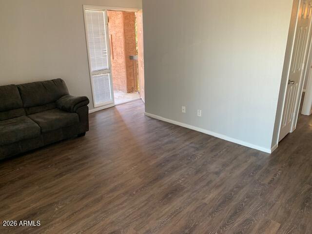 3810 N Maryvale Pkwy Phoenix, AZ 85031 photo 3