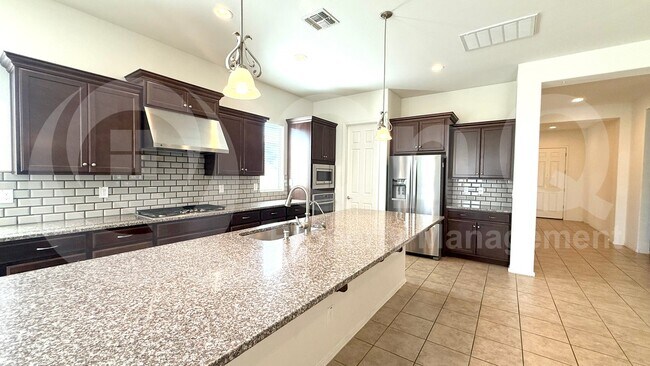 4365 S Warwick St Gilbert, AZ 85297 photo 5