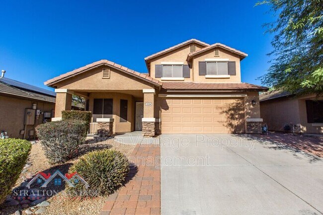2224 W Madre Del Oro Dr Phoenix, AZ 85085 photo 2