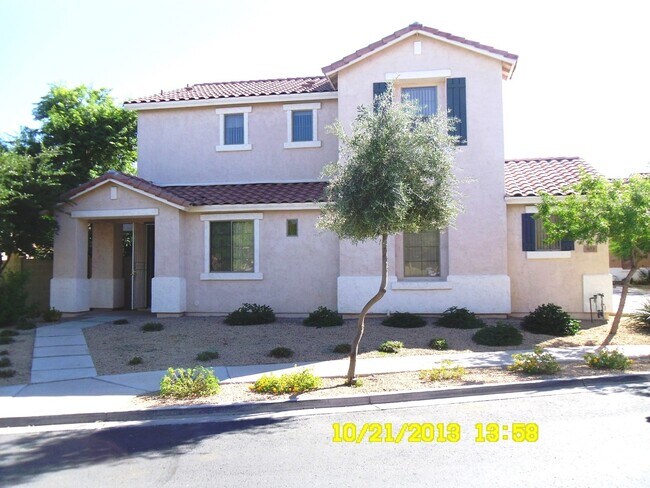 903 E Stottler Dr Gilbert, AZ 85296 photo 2