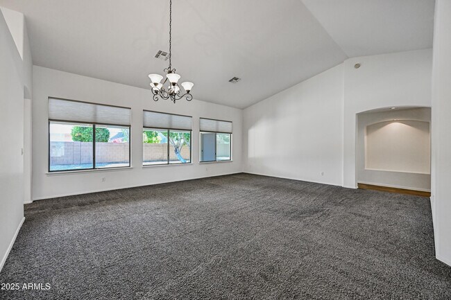 4463 E Downing Cir Mesa, AZ 85205 photo 4
