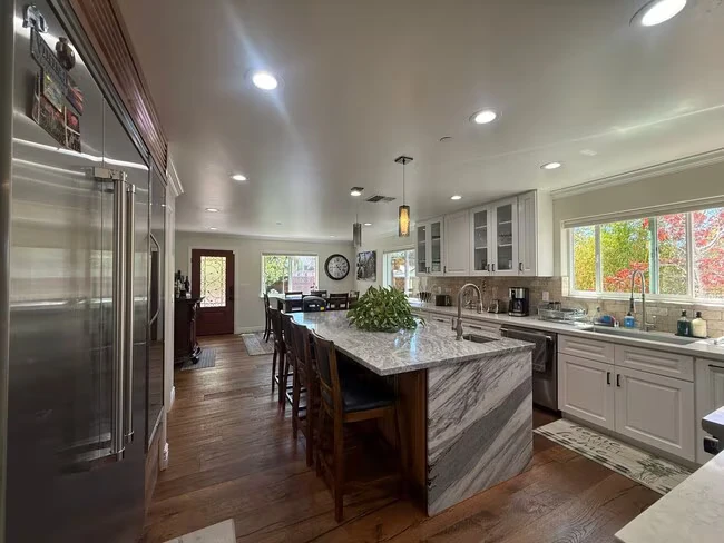 3304 Winkle Ave photo 5
