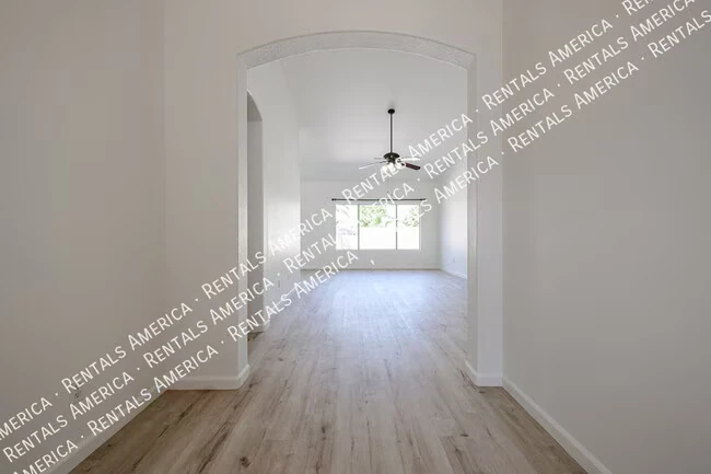 764 E Sheffield Ave Chandler, AZ 85225 photo 5