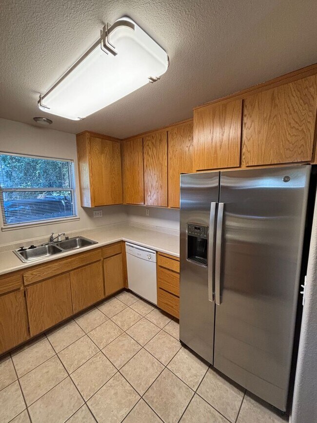 1732 Mount Olive Dr Santa Rosa, CA 95404 photo 4