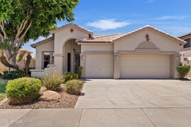 2912 N 114th Dr Avondale, AZ 85392 photo 2