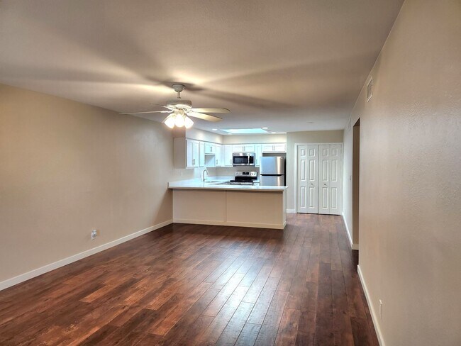 141 N Date Mesa, AZ 85201 photo 2