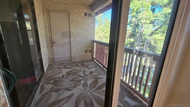 12091 Alta Carmel Ct San Diego, CA 92128 photo 5