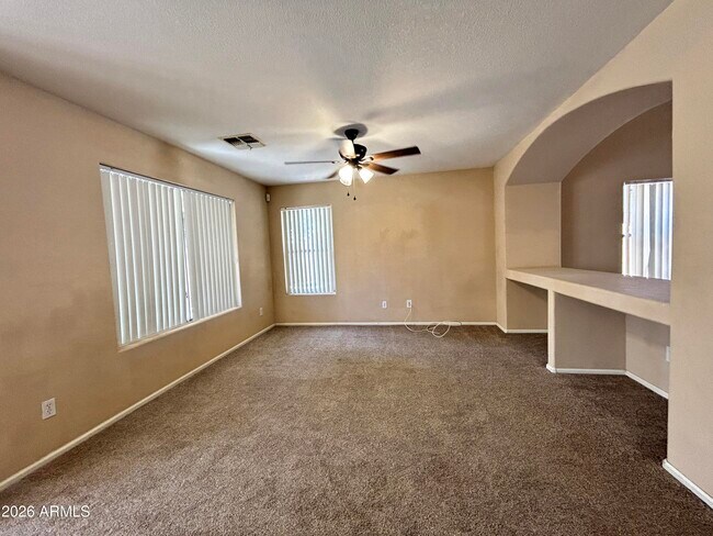 2109 N 109th Ave Avondale, AZ 85392 photo 5