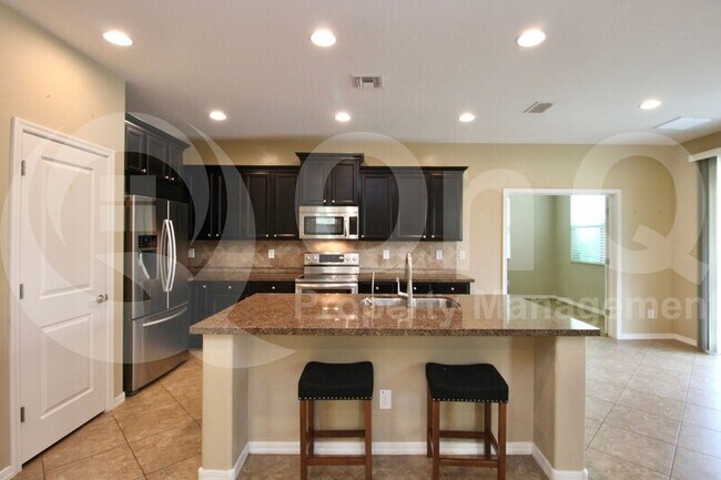 156 E Chelsea Ln Gilbert, AZ 85295 photo 4