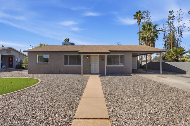 209 E McMurray Blvd