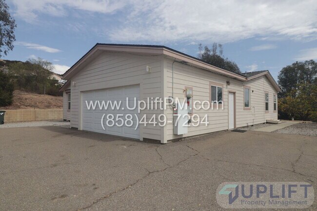 18453 Ramona View Dr Ramona, CA 92065 photo 5