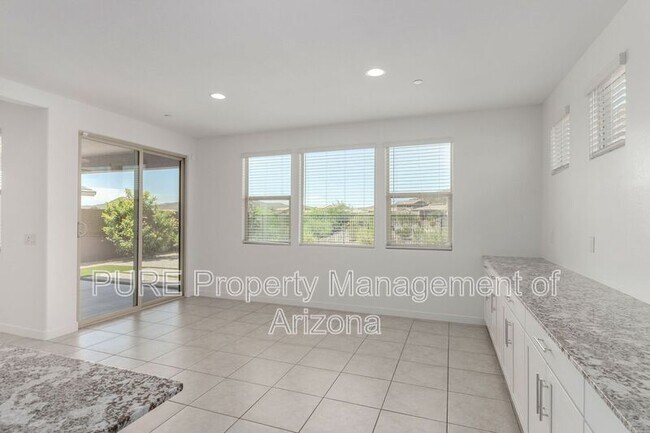 12546 W Cassia Trail Peoria, AZ 85383 photo 3
