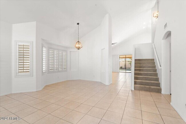 9331 E Wood Dr Scottsdale, AZ 85260 photo 4