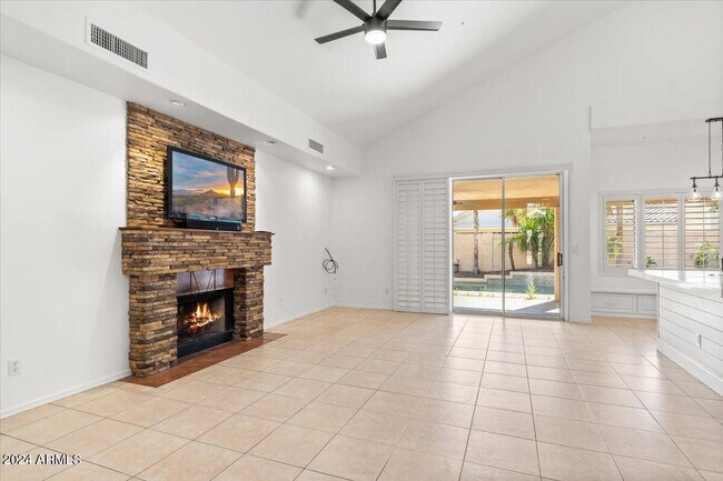 9331 E Wood Dr Scottsdale, AZ 85260 photo 5
