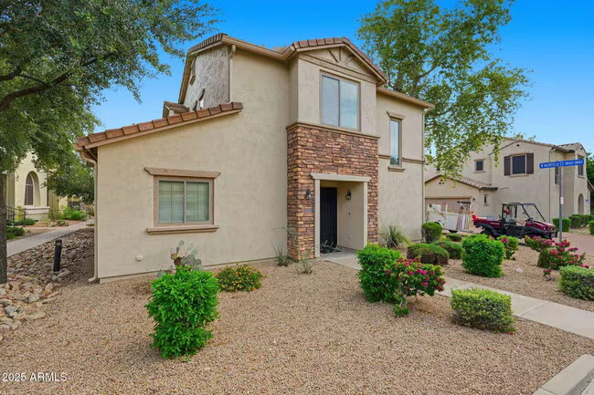 3640 W Muirfield Ct Anthem, AZ 85086 photo 2