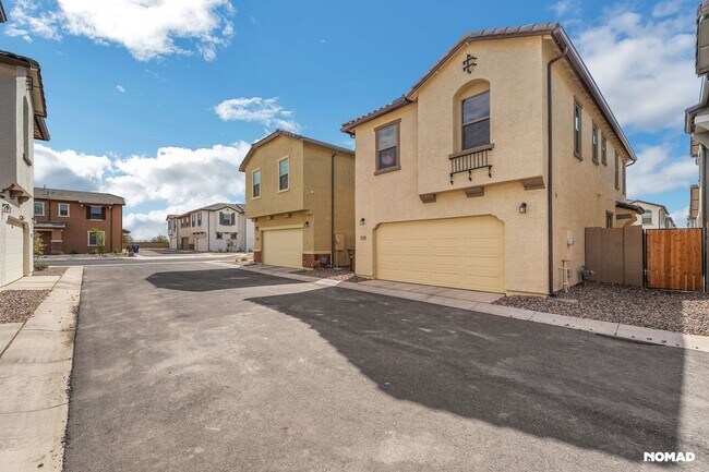 1218 W Sparrow Dr Queen Creek, AZ 85140 photo 3