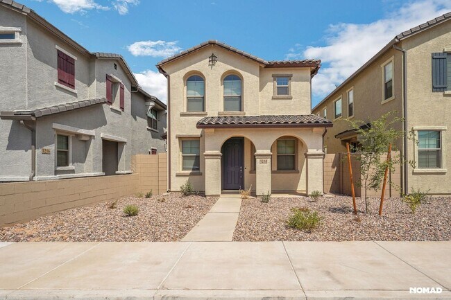 1218 W Sparrow Dr Queen Creek, AZ 85140 photo 2