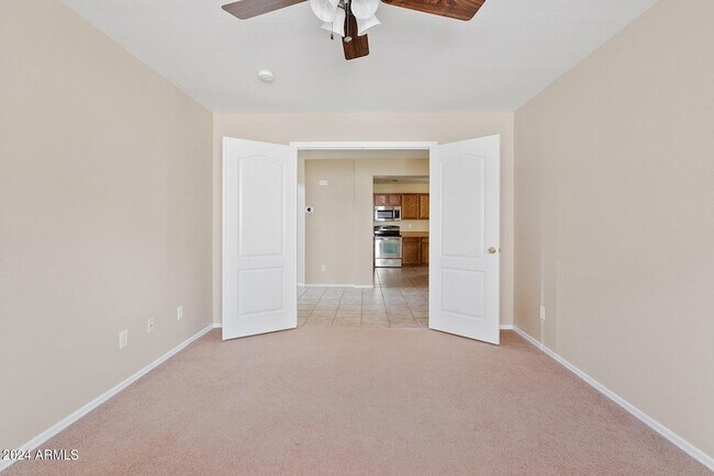 15410 N 169th Ln Surprise, AZ 85388 photo 5