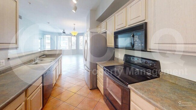 435 W Rio Salado Pkwy Tempe, AZ 85281 photo 3