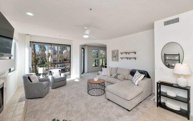 7720 E Gainey Ranch Rd Scottsdale, AZ 85258 photo 2